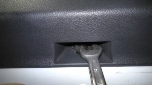 Skoda Octavia MK3 - How to remove front door panel