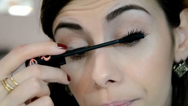 Applicazione e prime impressioni: Lash Princess //Essence смотреть онлайн
