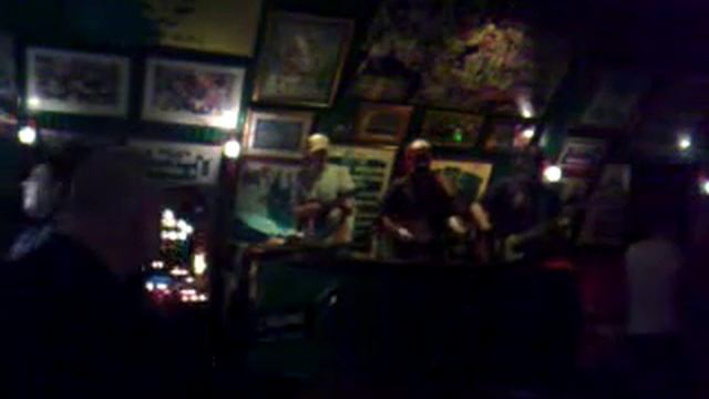 Gary Óg & The Exiles - Young Ned Of The Hill смотреть онлайн