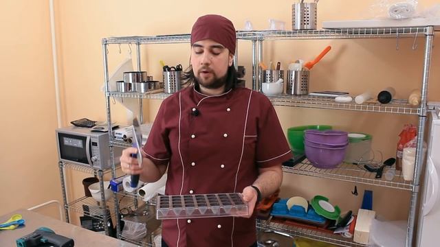 Корпусные конфеты с малиной. Кусочек лета в шоколаде. смотреть онлайн