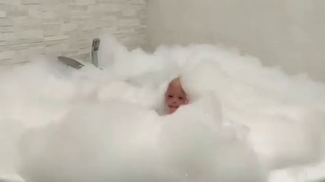 Пена для ванны смотреть онлайн