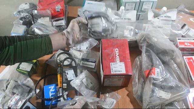 Тачка на прокачку Mitsubishi Galant 6 кузов E32A. Давайте поговорим о подходе менеджера по запчастя смотреть онлайн