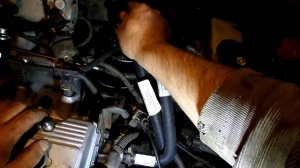 РЕМОНТ ДВС ПОДРОБНО!!! 171   Подсоединяем патрубки печки   двигателя Джили МК