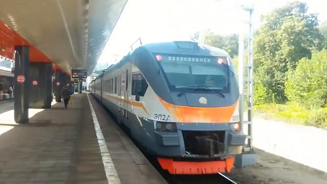 ЭП2Д-0019 Перекраска Наше Подмосковье и ЭГ2ТВ-004 Иволга МЦД ЦППК На станции Пенягино смотреть онлайн