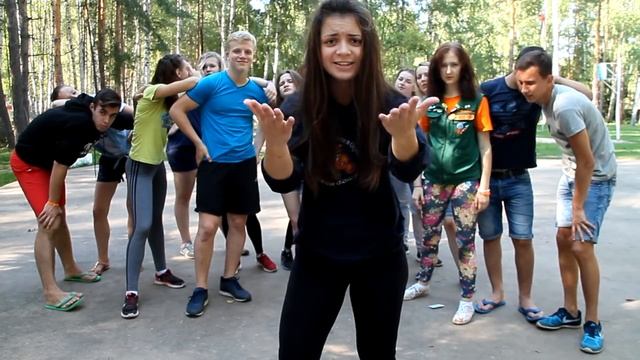 Требуются вожатые смотреть онлайн