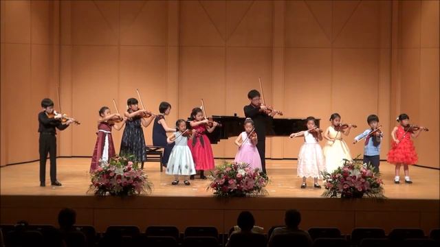 ★ Jazzscale / Kids strings Ensemble /Medvedovsky смотреть онлайн