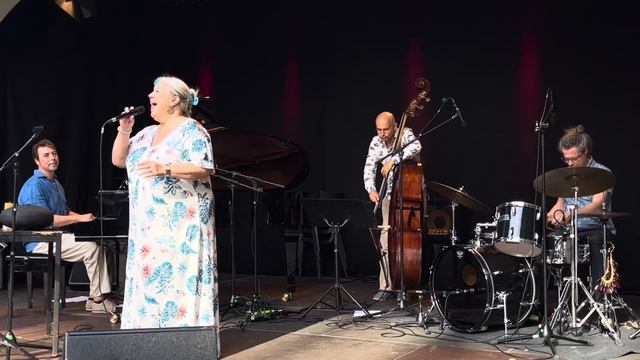 Tuija Komi Quartet Veri's Tale смотреть онлайн