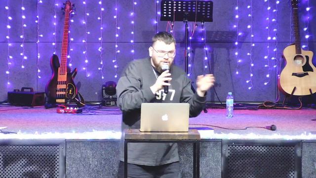 пастор Денис - "На грани будущего" смотреть онлайн