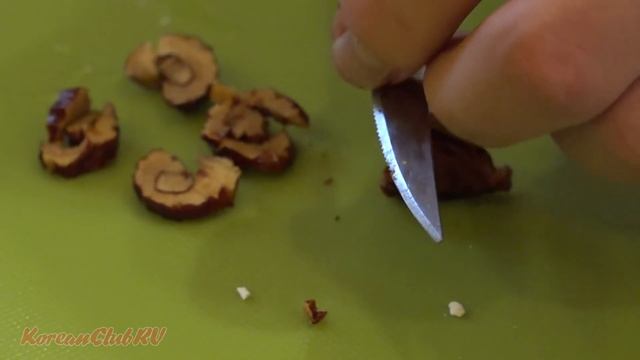 Корейская еда за 5 минут. Как приготовить традиционные корейские блинчики. (Мини версия_Часть 1) смотреть онлайн