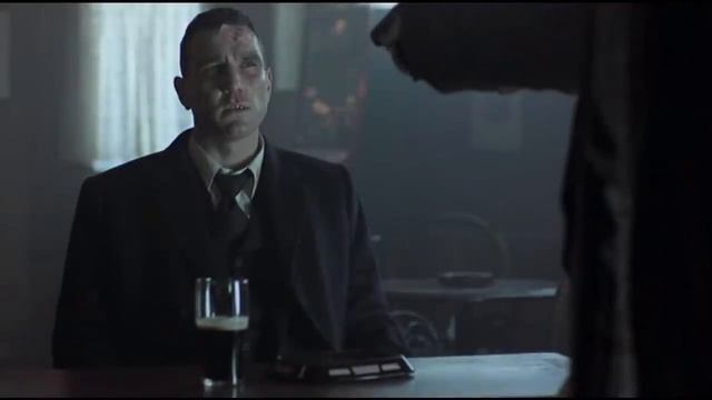 Snatch - Desert Eagle vs. Replica Scene смотреть онлайн