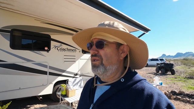 Saddle Mountain BLM Camping - Day 2 смотреть онлайн