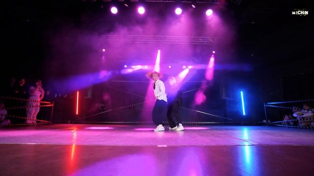 Christopher — Bad & B.o.B — Nothin' On You | SH (TEAM) [MICHIN K-POP BATTLE VOL.2] смотреть онлайн