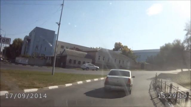 Придурок с пистолетом в Старом Осколе Куда полиция смотрит смотреть онлайн