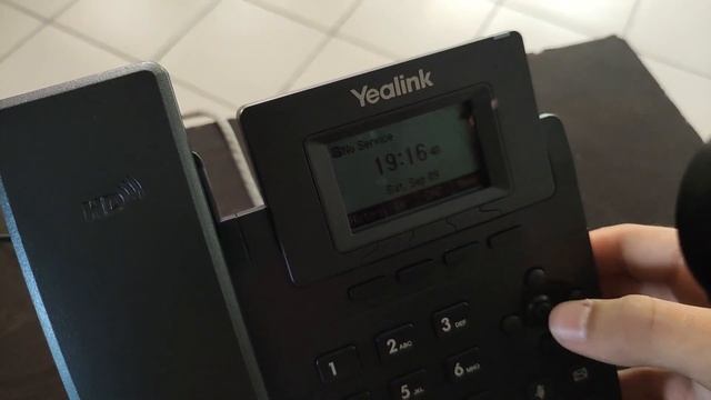 Yealink phone setup on FreePBX. Yealink SIP-T30P Unpacking and phone setup. смотреть онлайн