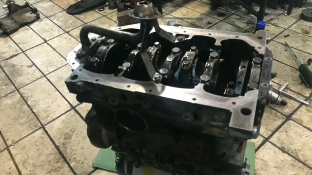 Volkswagen Pointer / Gol 1.0 BJR Фотоотчет капитальный ремонт смотреть онлайн