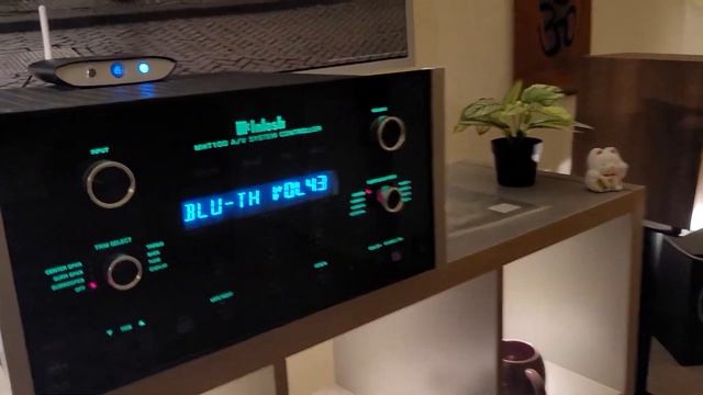 Mcintosh MHT-100 , KEF Q350 And Martin Logan Sub.