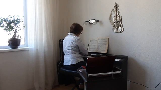 Видеоурок. Музыкальная литература 5 класс.Бетховен Патетическая и Лунная сонаты смотреть онлайн