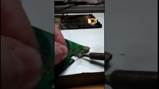 Ремонт планшета prestigio, замена usb гнезда. :) смотреть онлайн