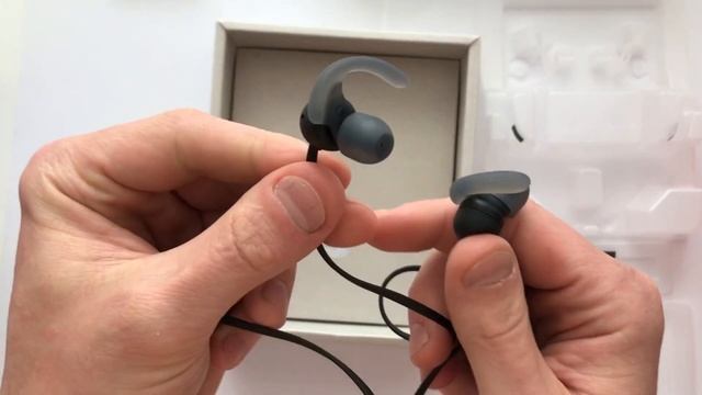 SONY WI-SP510 смотреть онлайн