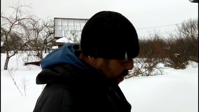 Как живут бомжи   обзор жилища бродяги сталкера. ФанераТВ