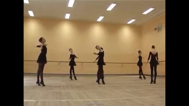 Russian Dance from Swan Lake - Yulia Stepanova in 2005 смотреть онлайн