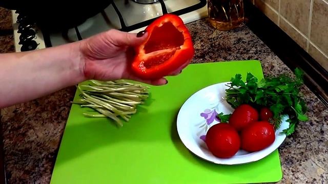 Куриное филе. Что приготовить? Куриные оладьи.Очень вкусные. смотреть онлайн
