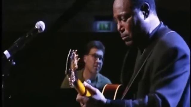 George Benson - This Masquerade смотреть онлайн