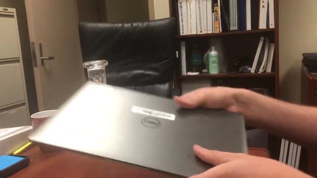 Dell Latitude 2-in-1 Brief смотреть онлайн