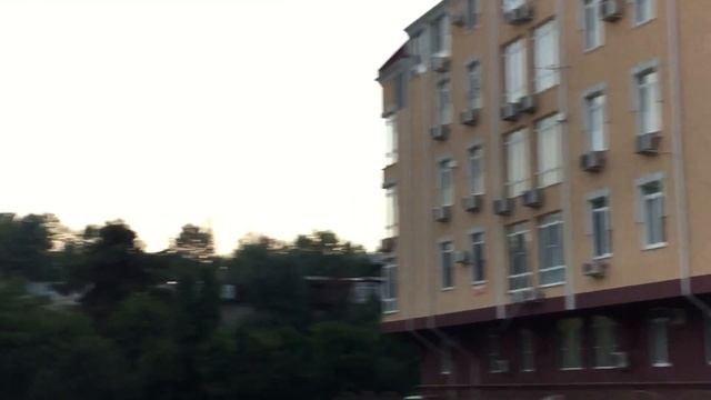 Прогулка по Мамайской набережной. Что значит "узаконили", "ввели по суду"? смотреть онлайн
