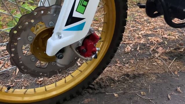 Обзор на мой мотоцикл Rolis Sport 005 смотреть онлайн