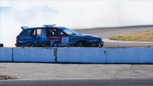 «Я был человеком. Теперь я машина.» смотреть онлайн