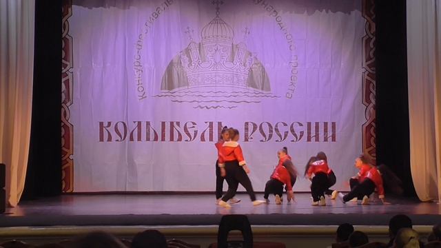студия Элевация. Танец на дискотеке. Колыбель России г. Тула смотреть онлайн