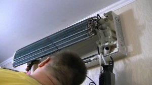 ЧИСТКА КОНДИЦИОНЕРА СВОИМИ РУКАМИ.CLEANING OF CONDITIONER WITH OWN HANDS