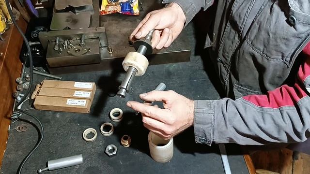 ремонт гидравлической кулисы man tga , цанговый съёмник смотреть онлайн