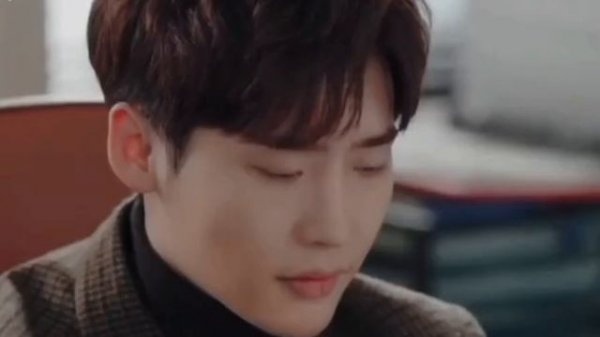 ?
Rus name: Романтическое приложение ?
Eng name: Romance Is a Bonus Book ?
Music: Dusk Till Dawn ?