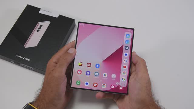 Samsung Galaxy Z Fold 6. Самый частный обзор / Арстайл / смотреть онлайн