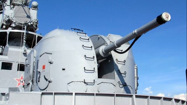 Для Чего На Пушках Российских Кораблей Висят Эти Шланги смотреть онлайн