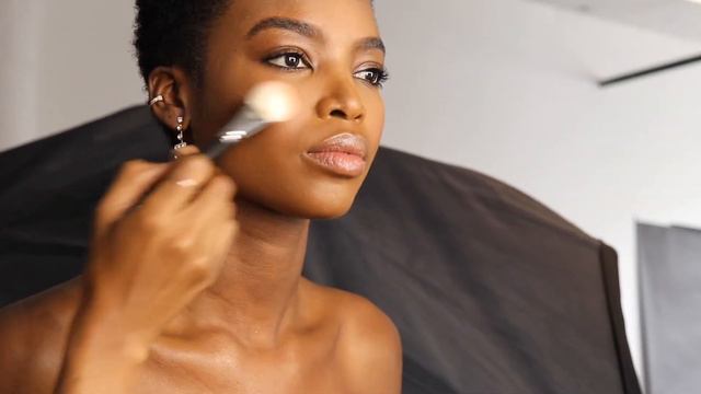 Behind the Scenes with Supermodel Maria Borges смотреть онлайн