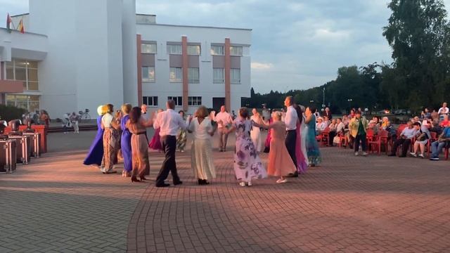 Армянский танец. Выступление на празднике-День города Солигорска. 2023 смотреть онлайн