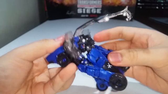 Transform & Roll Out TUTORIAL With JJ Prime: Studio Series 46 Deluxe DROPKICK (Robot To Alt)! смотреть онлайн
