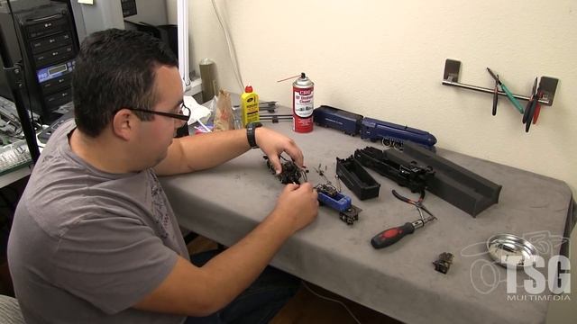 Toy Trains 101 American Flyer Maintenance and Cleaning How To Postwar смотреть онлайн