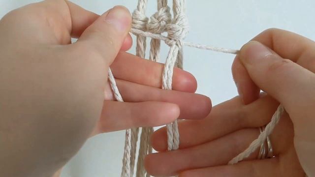 DIY Macrame Plant Hanger Tutorial | Minimalist Macrame смотреть онлайн