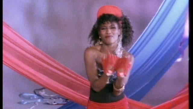 Sinitta - Toy Boy смотреть онлайн