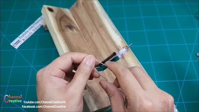 How to Make a Glass Bottle Cutter Tool Using 12v Glow Plug смотреть онлайн