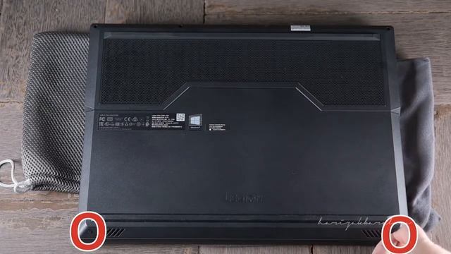 Lenovo Y530 / Y540 17 inch RAM Upgrade Tutorial смотреть онлайн