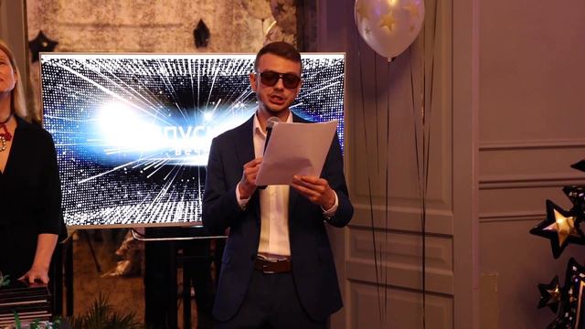 11 "А": 29 июня 2022 г. Выпускной в лофте на ВДНХ. смотреть онлайн