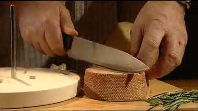 Тет де Муан (Tete de Moine) смотреть онлайн