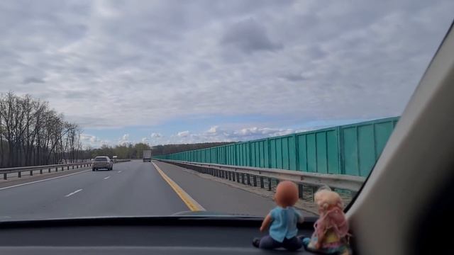 МЫ ПРИЕХАЛИ! УРА!!! Катя и Макс веселая семейка ЧЕЛЛЕНДЖ 24 ЧАСА в машине путешествие на юг ВЛОГ смотреть онлайн