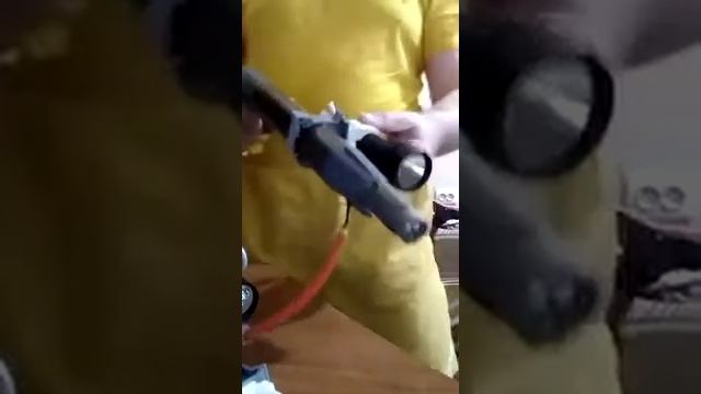 Крепление фонаря на подводное ружьё. смотреть онлайн
