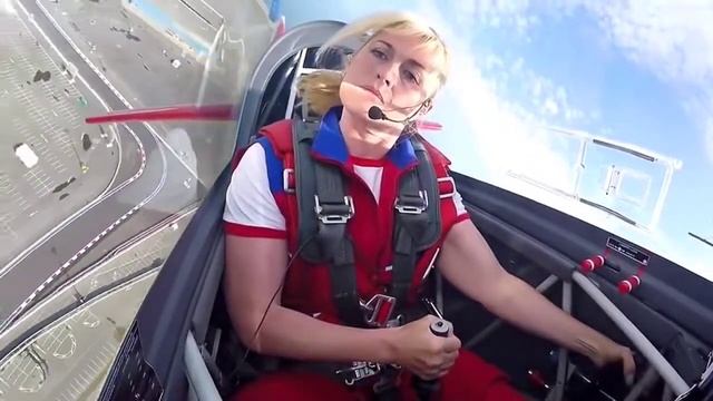 Полет над Сочи. Мертвая петля. Светлана Капанина смотреть онлайн